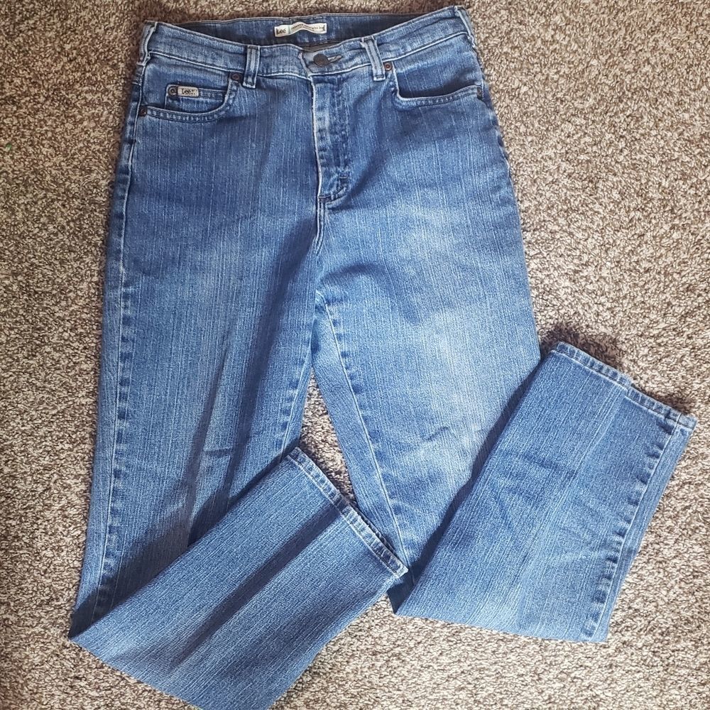 🌼Lee jeans sz 6